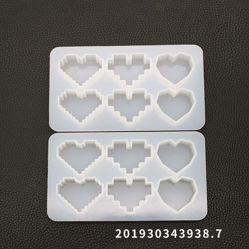 Crystal Drop Glue Pixel Love Mold Mirror Hand Pendant Silicone Mold Table