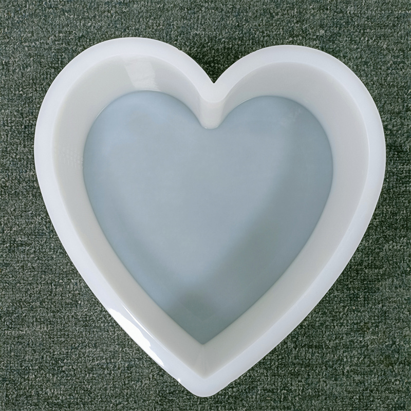 Heart shape epoxy resin silicone mold mould three-dimensional geometric silicone  mould
