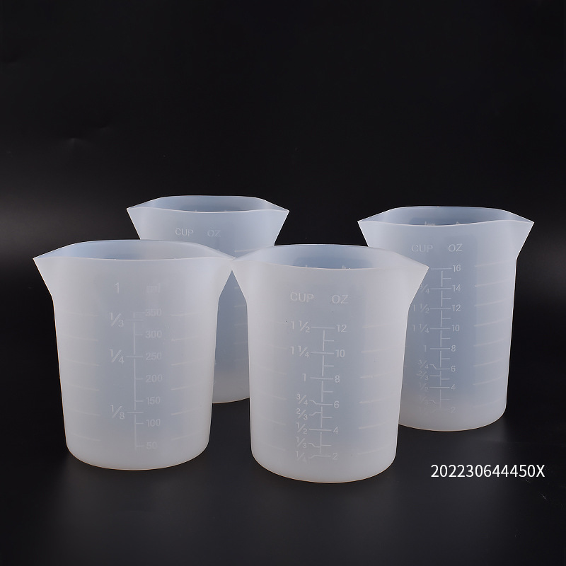 Crystal Drip Gel Silicone Measuring Cup With Scale 350ml450ml Two Spout Diversion Silicone Mold