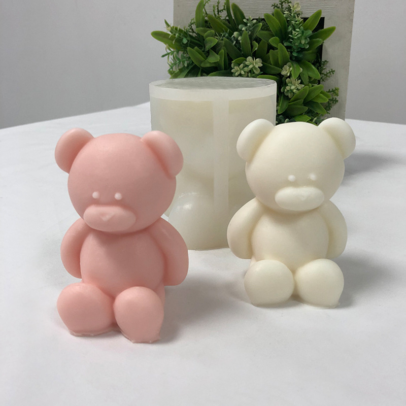 Sitting And Standing Bear Candle Mold Diy Cartoon Animal Baking Silicone Grinder Bear Handmade Aromatherapy Plaster Mold